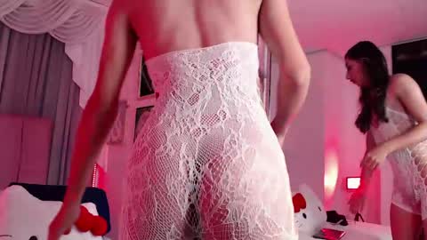 Isabelle Daza online show from 04/22/26, 12:07