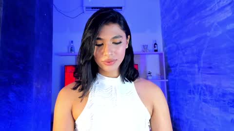 Snapshot of isabellefoxx chatting on 02/01/25, 05:47 Isa online show from 02/01/25, 05:47