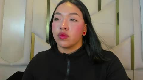 Snapshot of isabellrodriguez18 chatting on 06/04/26, 03:23 isabellrodriguez18 online show from 06/04/26, 03:23