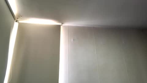 Isa online show from 10/02/25, 02:46