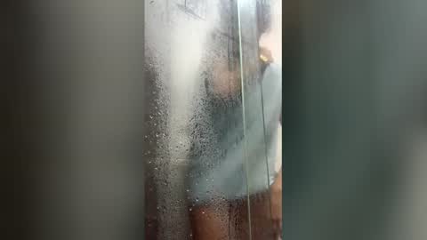 Snapshot of isabelprietoo chatting on 03/25/26, 12:38 Isa online show from 03/25/26, 12:38