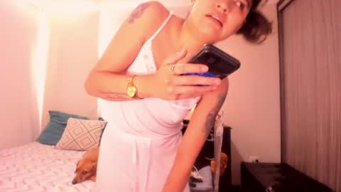 Snapshot of isabelprietoo chatting on 05/21/26, 05:53 Isa online show from 05/21/26, 05:53