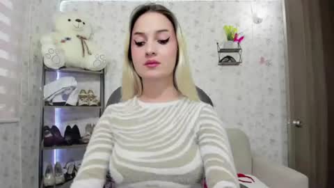 ISABELLA online show from 06/08/26, 08:20
