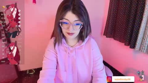 Isabella Ferrer online show from 09/23/25, 03:53