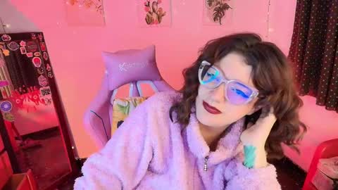 Isabella Ferrer online show from 10/30/25, 04:14