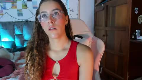 Snapshot of isangel_ chatting on 06/09/26, 02:34 Isabela online show from 06/09/26, 02:34