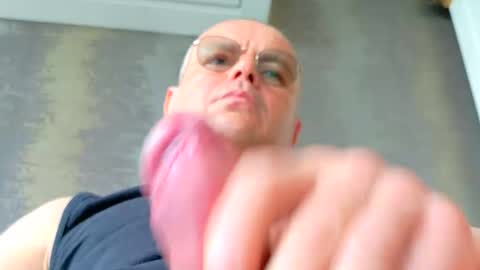 Snapshot of isanin chatting on 05/20/26, 05:57 isanin online show from 05/20/26, 05:57