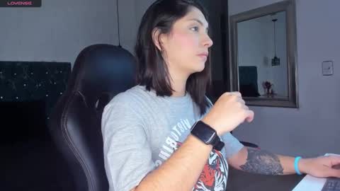 isabel  online show from 01/27/25, 11:22