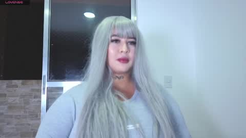 Snapshot of isasexyxxx1 chatting on 04/14/26, 12:05 isasexyxxx1 online show from 04/14/26, 12:05