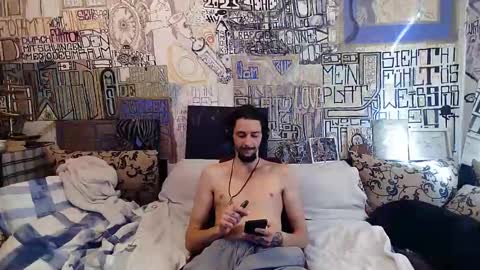 Snapshot of ischam187 chatting on 09/11/25, 07:08 ischam187 online show from 09/11/25, 07:08