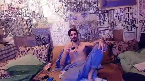 Snapshot of ischam187 chatting on 10/25/25, 09:20 ischam187 online show from 10/25/25, 09:20