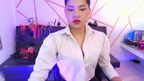 isabela online show from 10/05/25, 08:29