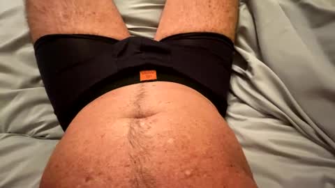 isemencum18 online show from 02/26/25, 12:36