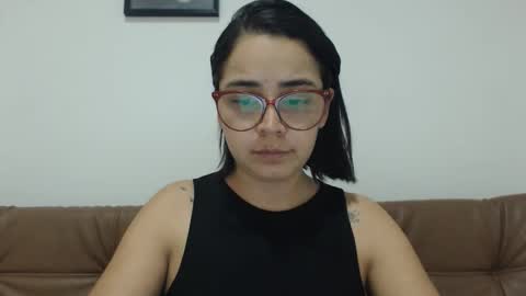 Emma online show from 10/28/25, 02:59