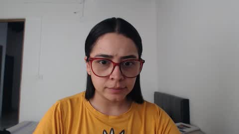 Emma online show from 11/12/25, 03:45