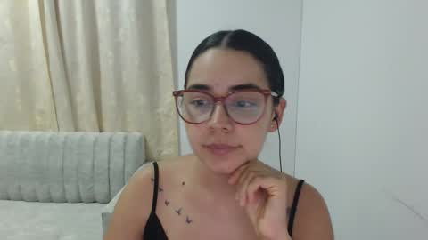 Emma online show from 02/22/26, 03:40