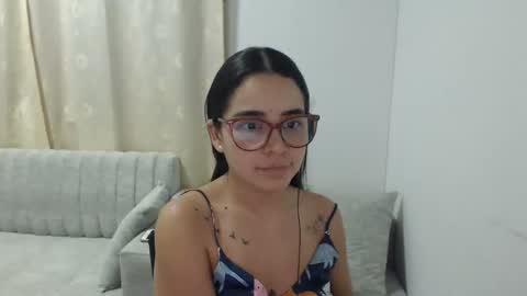 Emma online show from 03/21/26, 03:33