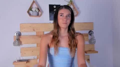 ishabellalopez online show from 12/29/24, 03:11