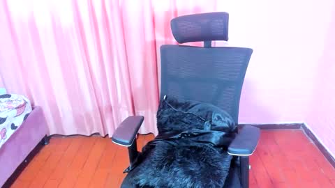 Ishanyfalak online show from 12/21/25, 05:31