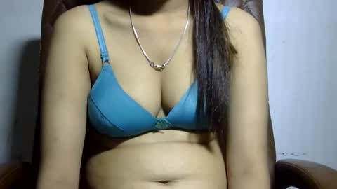 Snapshot of ishika_ishu chatting on 06/02/26, 06:43 ishika_ishu online show from 06/02/26, 06:43