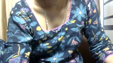 Snapshot of ishika_ishu chatting on 07/01/26, 03:41 ishika_ishu online show from 07/01/26, 03:41