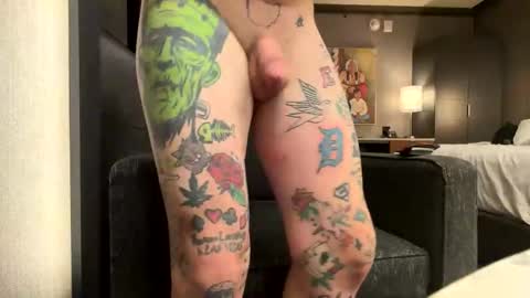 Daddy Master Master Daddy online show from 12/17/25, 01:55