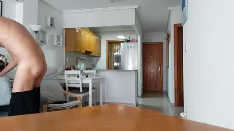 isi99999 online show from 04/21/26, 09:37