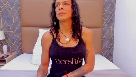 isidel79 online show from 07/11/26, 05:04
