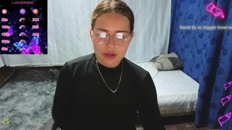 isis_11 online show from 04/08/26, 11:16