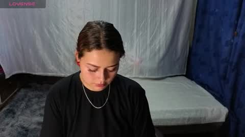 isis_11 online show from 04/21/26, 12:45