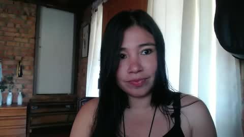 isis online show from 11/05/25, 02:39