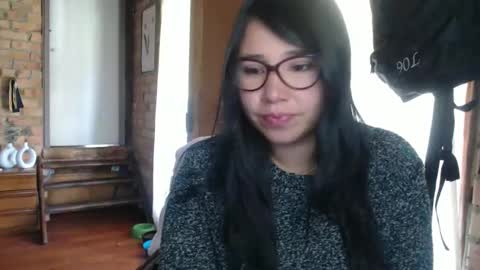 isis online show from 12/01/25, 01:16