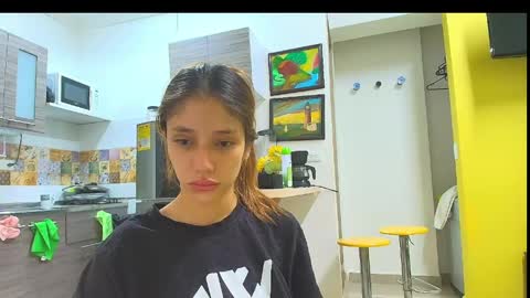 Alaya online show from 05/25/26, 12:00
