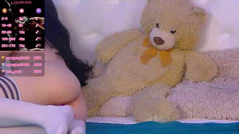 Isis online show from 10/20/25, 02:17