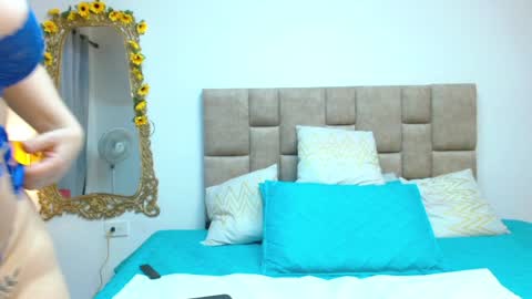 Snapshot of isisduzan chatting on 02/03/25, 09:18 isisduzan online show from 02/03/25, 09:18