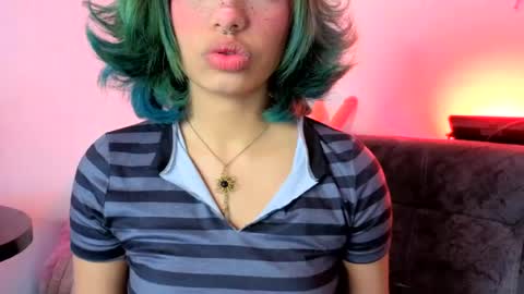 Snapshot of isisjones18 chatting on 08/08/26, 11:28 Isisjones18 online show from 08/08/26, 11:28