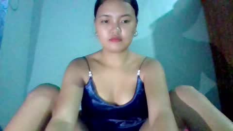 Snapshot of island_girl888 chatting on 05/12/26, 01:30 siri online show from 05/12/26, 01:30