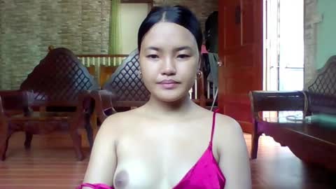 Snapshot of island_girl888 chatting on 05/19/26, 04:52 siri online show from 05/19/26, 04:52