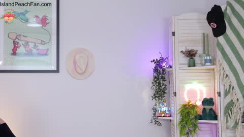 Lou  Peaches online show from 03/14/26, 02:33