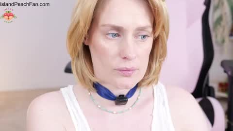 Lou  Peaches online show from 04/13/26, 09:48