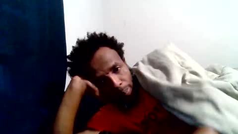 Snapshot of islandmaker chatting on 01/11/26, 10:15 islandmaker online show from 01/11/26, 10:15