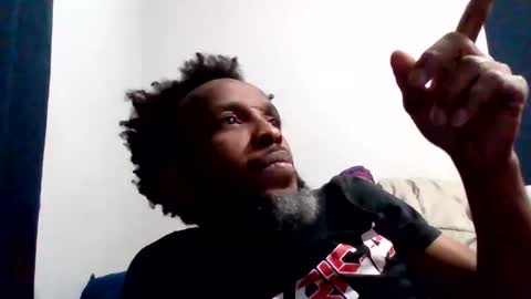 Snapshot of islandmaker chatting on 01/13/26, 09:58 islandmaker online show from 01/13/26, 09:58