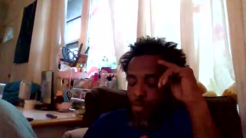 Snapshot of islandmaker chatting on 03/14/26, 12:10 islandmaker online show from 03/14/26, 12:10