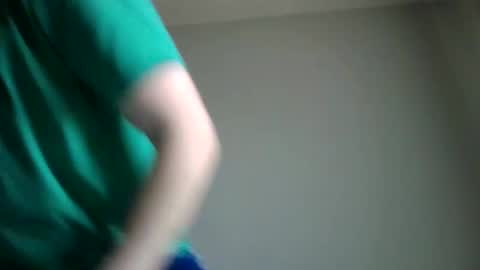 Snapshot of islaysince97 chatting on 11/03/25, 07:20 islaysince97 online show from 11/03/25, 07:20