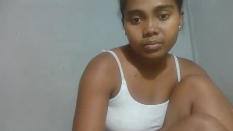 ismayrah online show from 04/17/26, 03:04