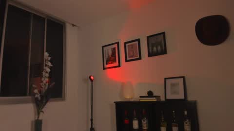 Julyane online show from 02/17/25, 02:09