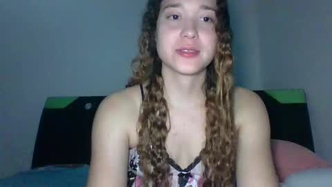 Snapshot of issa30213 chatting on 11/29/25, 05:54 Issa online show from 11/29/25, 05:54