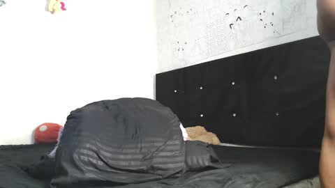 Issabel online show from 12/24/24, 10:55