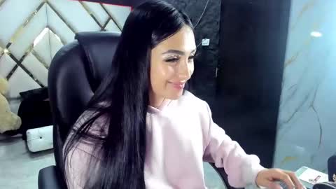 issabela_mackey_ online show from 11/27/25, 05:09