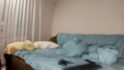 Issabelle online show from 01/20/25, 05:37